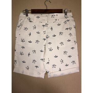 Loft Outlet Petites Preppy Academia Beachy Bermuda Roll Shorts Cream Floral